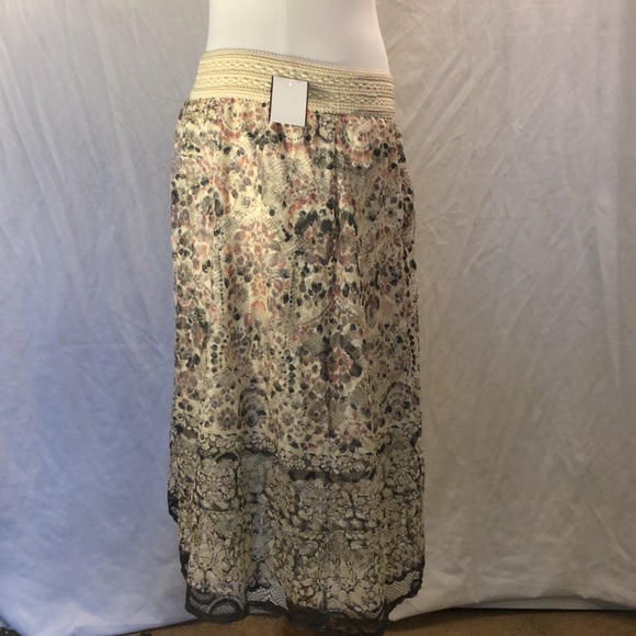 GNW brand Midi skirt with Lace outer floral layer in cream, black, and pink hues - Picture 2 of 4
